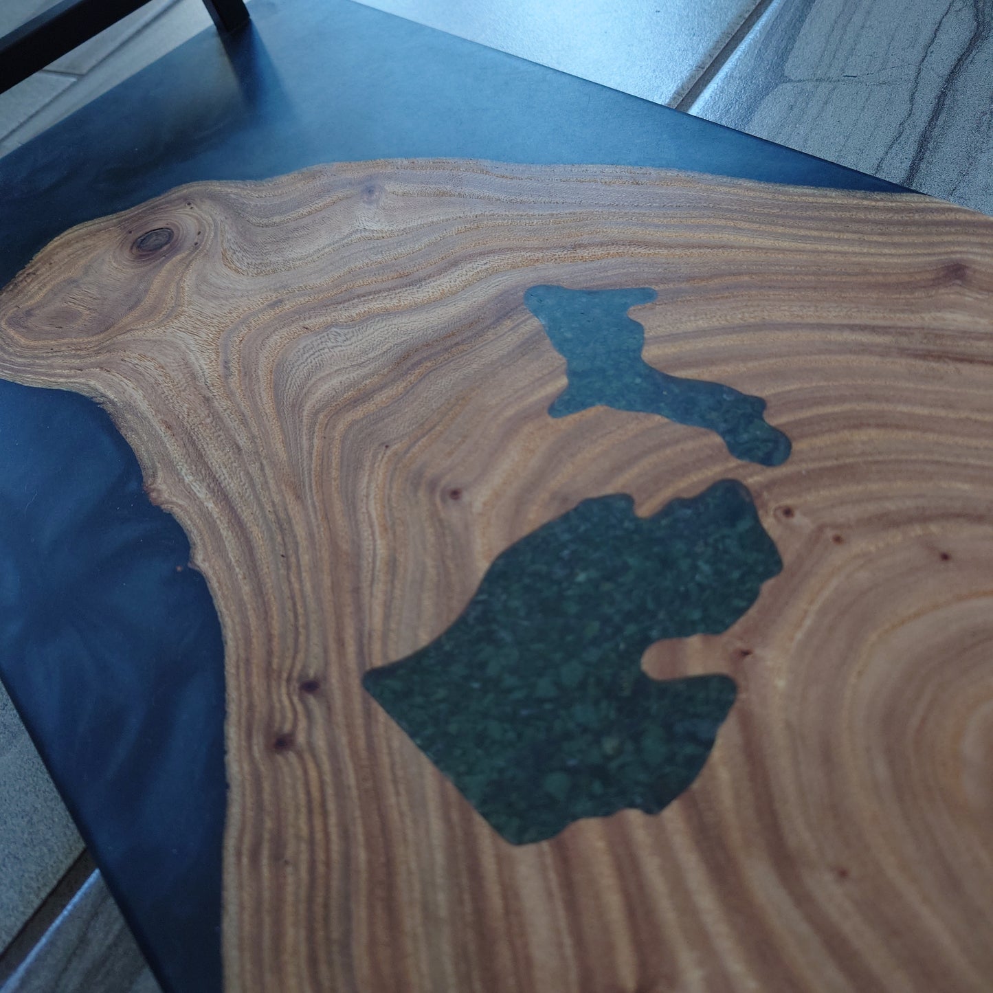 Michigan inset serving tray