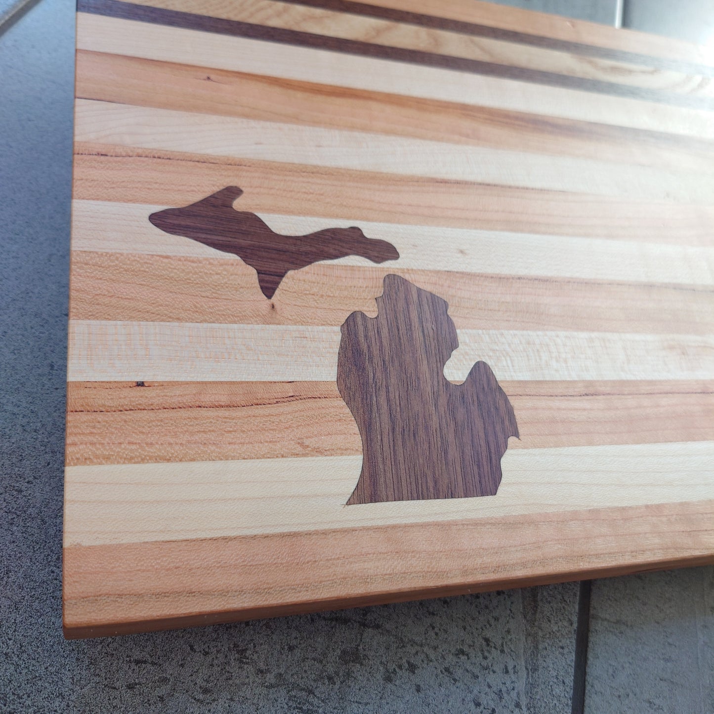 Cutting Board with Inlay